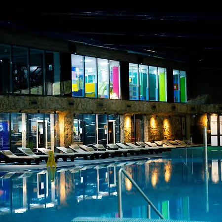 Hotel Aqua Raj Nd 4*