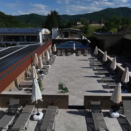 Hotel Aqua Raj Nd 4*